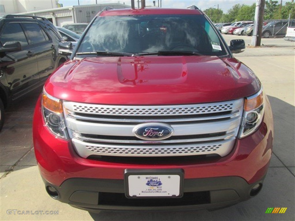 2015 Explorer XLT - Ruby Red / Medium Light Stone photo #63