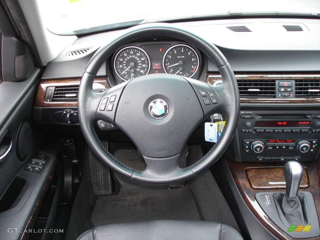 2007 3 Series 328xi Sedan - Arctic Metallic / Black photo #11