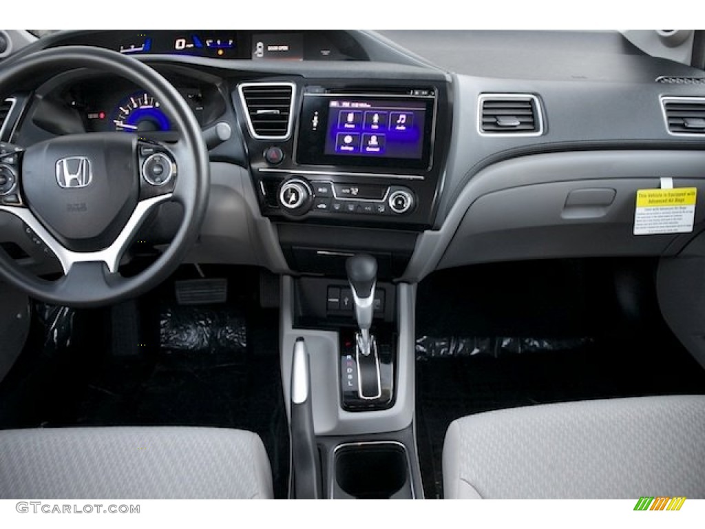 2015 Honda Civic EX Sedan Gray Dashboard Photo #98143769