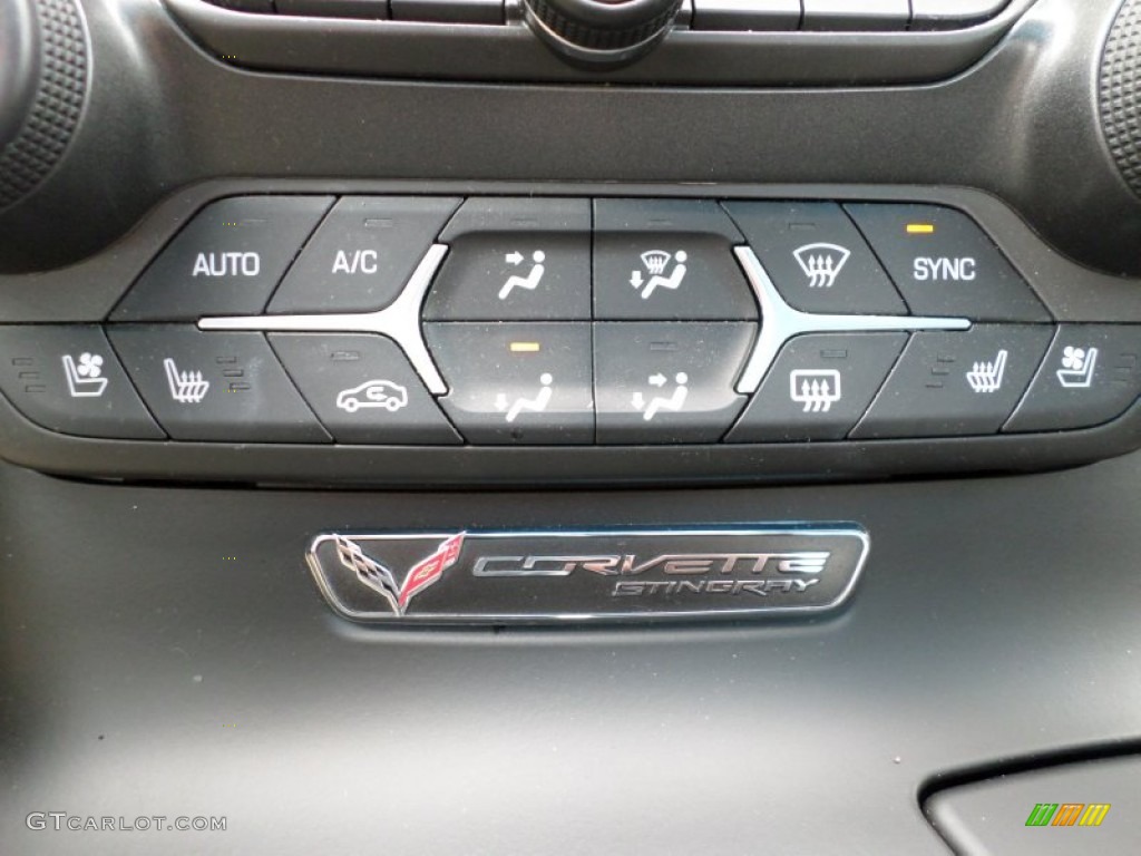 2014 Chevrolet Corvette Stingray Coupe Controls Photo #98145547