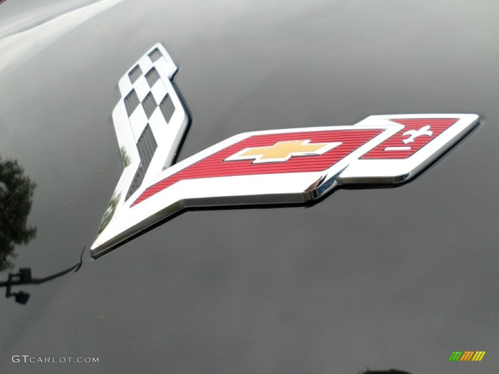 2015 Chevrolet Corvette Stingray Coupe Z51 Marks and Logos Photo #98146010