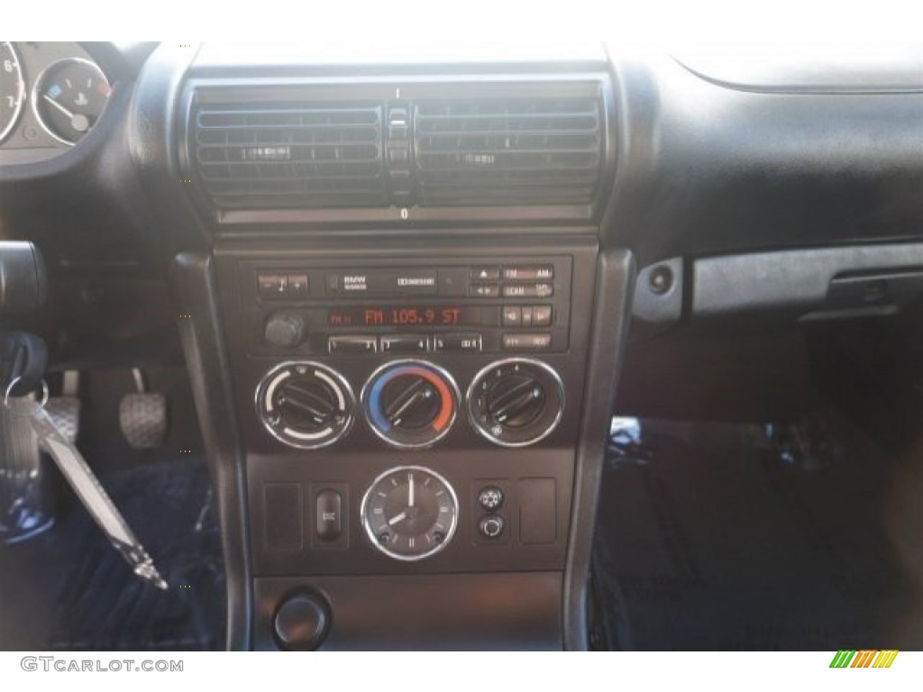 2001 Z3 2.5i Roadster - Alpine White / Black photo #24