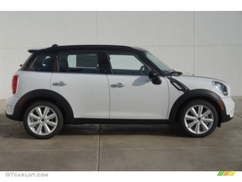 Light White 2015 Mini Countryman Cooper S Exterior Photo #98146841