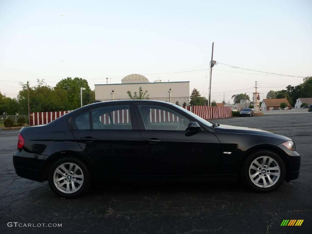 2007 3 Series 328xi Sedan - Jet Black / Black photo #12