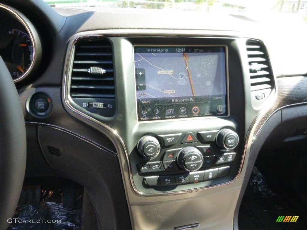 2015 Jeep Grand Cherokee Summit 4x4 Controls Photo #98148733