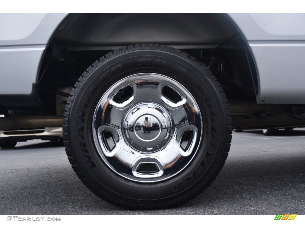 2009 F150 XL Regular Cab - Brilliant Silver Metallic / Stone/Medium Stone photo #13