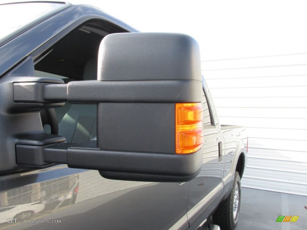 2015 F250 Super Duty XLT Crew Cab 4x4 - Magnetic / Steel photo #13