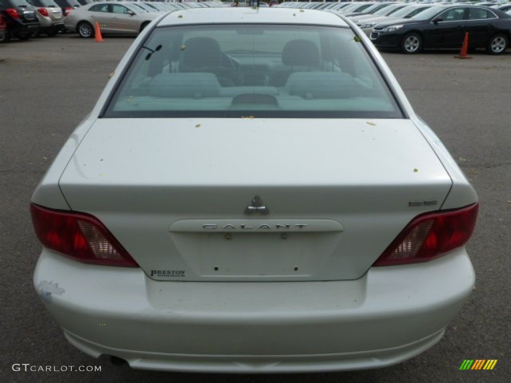 2003 Galant ES - Dover White Pearl / Gray photo #3