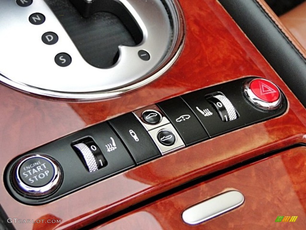 2007 Bentley Continental GTC Standard Continental GTC Model Controls Photos