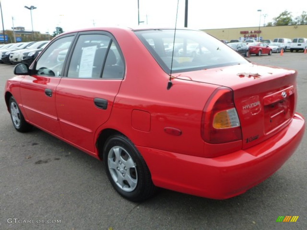2002 Accent GL Sedan - Retro Red / Gray photo #2