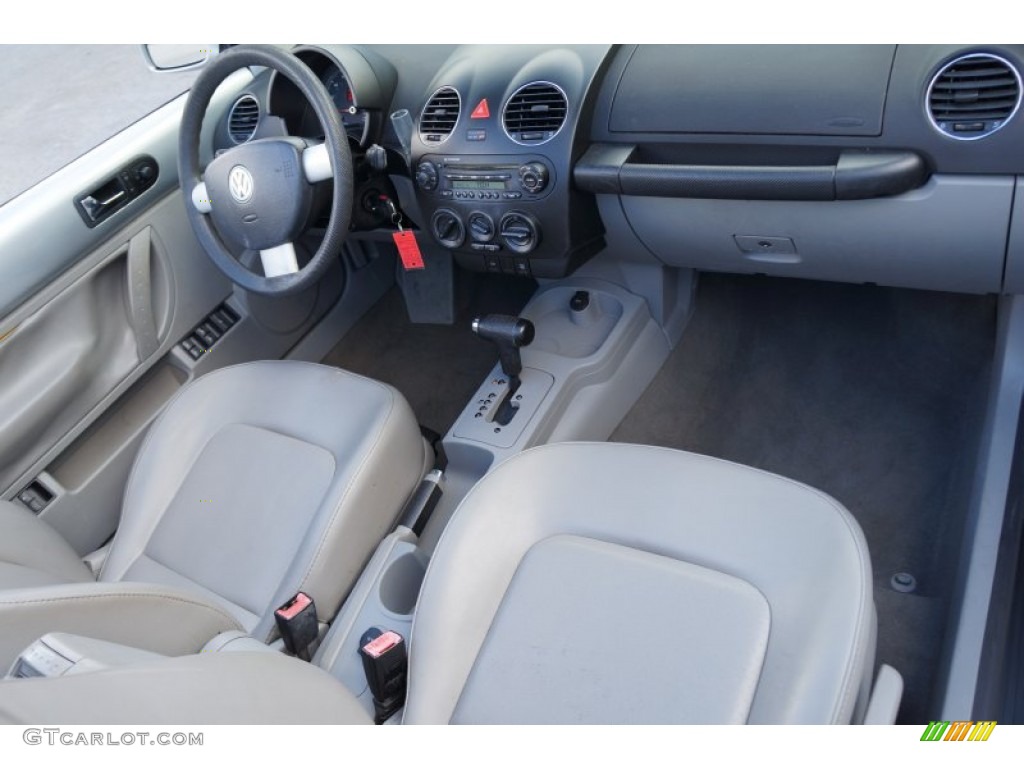 Grey Interior 2006 Volkswagen New Beetle 2.5 Convertible Photo #98165819