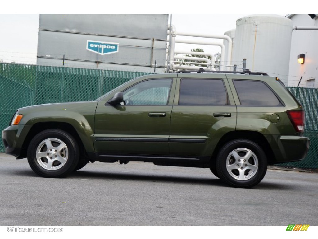 2008 Grand Cherokee Laredo - Olive Green Metallic / Dark Slate Gray photo #24