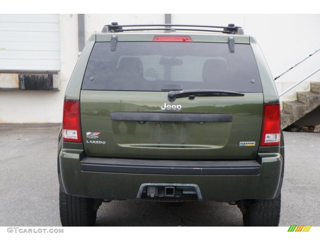 2008 Grand Cherokee Laredo - Olive Green Metallic / Dark Slate Gray photo #33