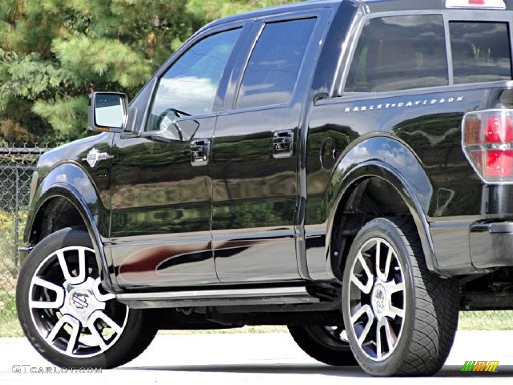 2010 F150 Harley-Davidson SuperCrew - Tuxedo Black / Harley Davidson Lava Red/Black photo #42