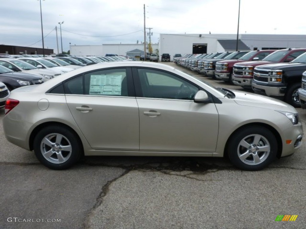 Champagne Silver Metallic 2015 Chevrolet Cruze LT Exterior Photo #98168547