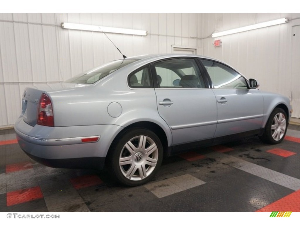2005 Passat GLX Sedan - Blue Silver Metallic / Beige photo #7