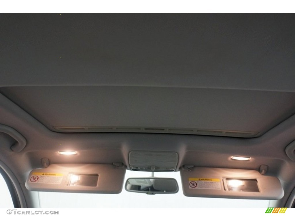 2005 Passat GLX Sedan - Blue Silver Metallic / Beige photo #21