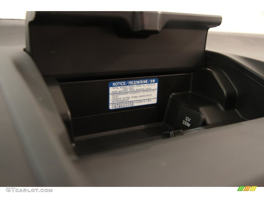 2012 CT 200h Hybrid Premium - Tungsten Silver Pearl / Ecru Nuluxe photo #9