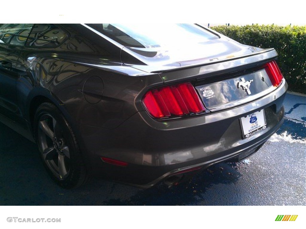 2015 Mustang V6 Coupe - Magnetic Metallic / Ebony photo #16