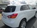 White - Outlander Sport ES Photo No. 7