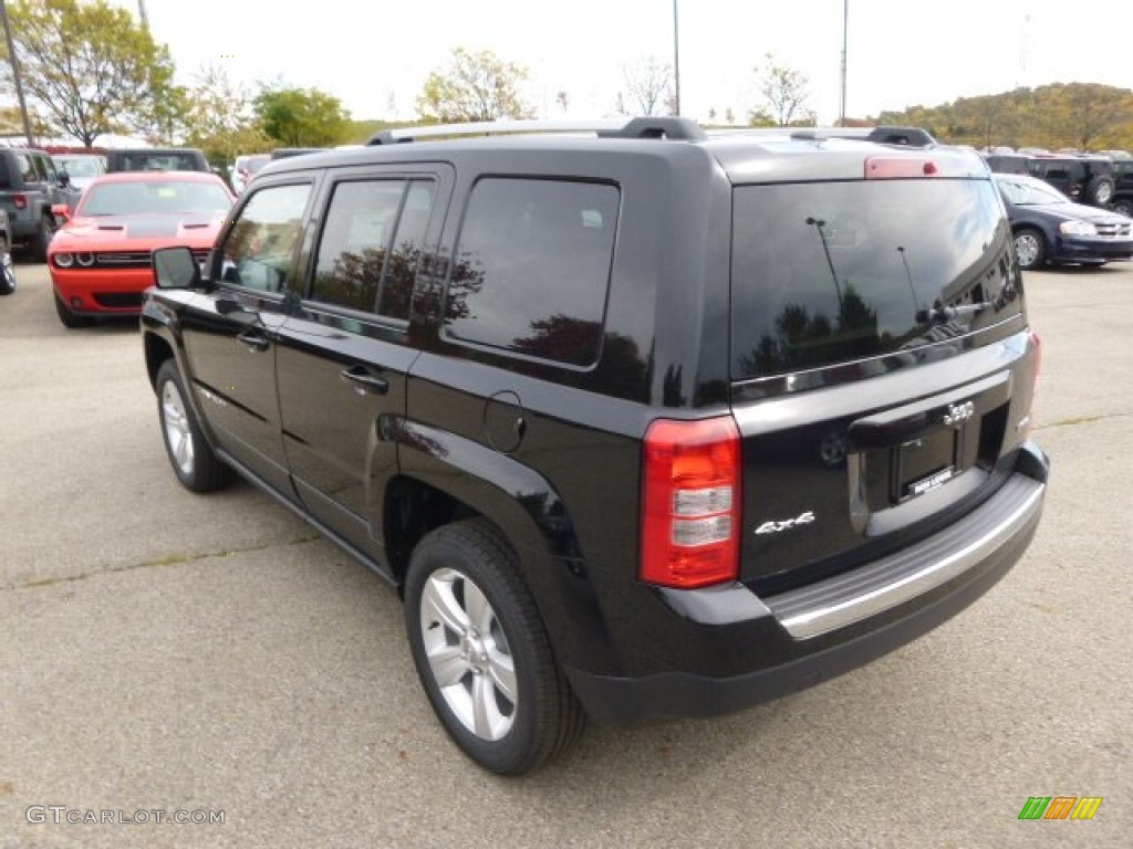 2015 Patriot Limited 4x4 - Black / Dark Slate Gray/Light Pebble Beige photo #8