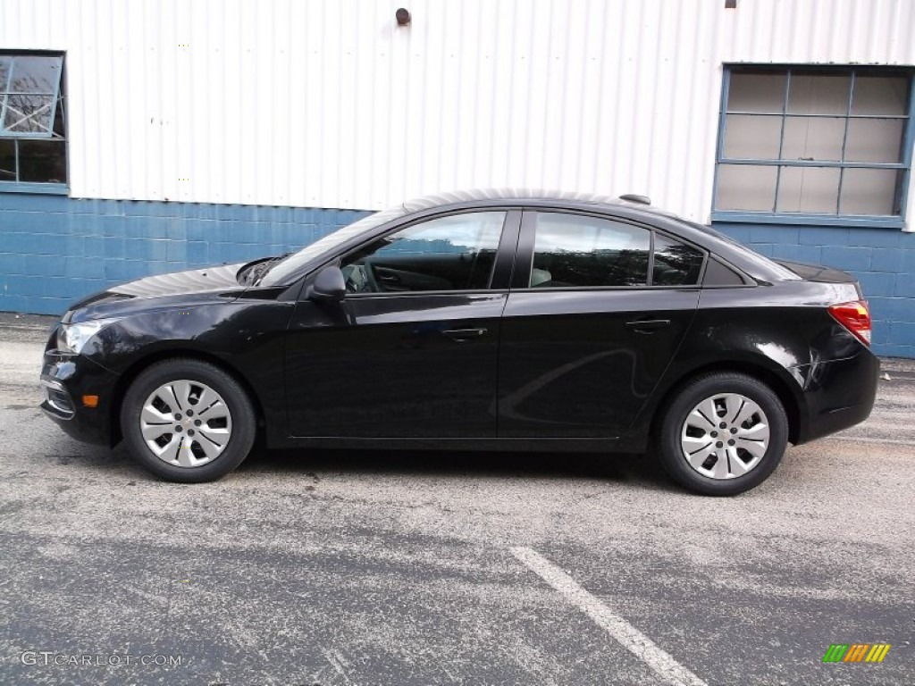 2015 Cruze LS - Black Granite Metallic / Jet Black/Medium Titanium photo #2