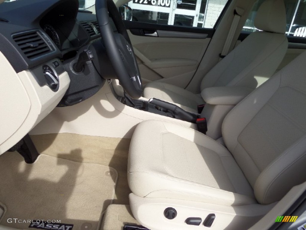 2014 Volkswagen Passat 1.8T SE Front Seat Photo #98188836
