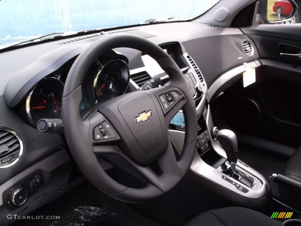 2015 Cruze LT - Autumn Bronze Metallic / Jet Black photo #10