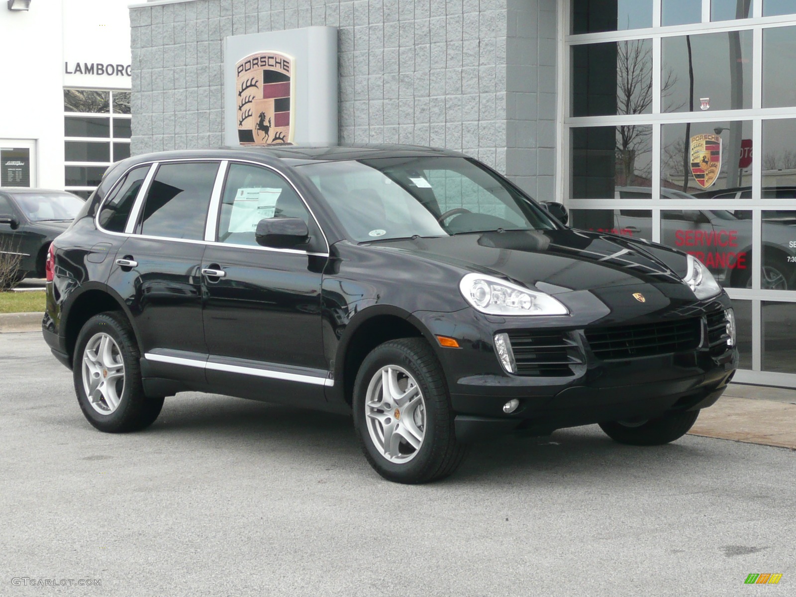 2008 Porsche Cayenne S, Basalt Black Metallic / Black Interior, Front Right 2008 Porsche Cayenne S Parts