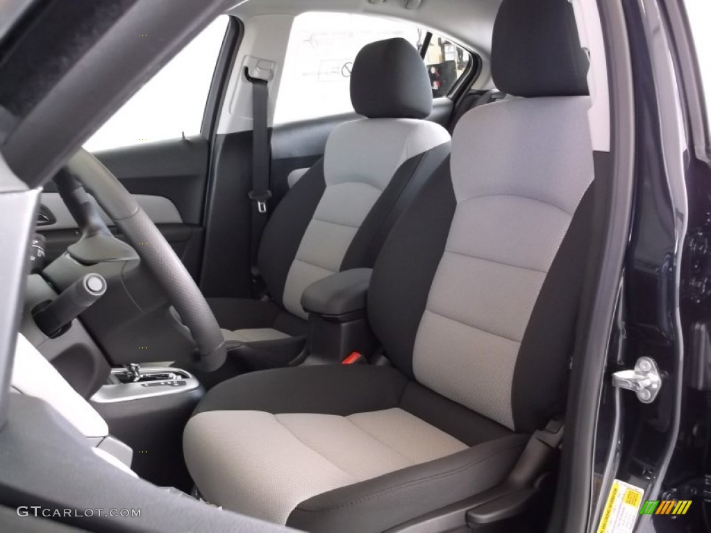 Jet Black/Medium Titanium Interior 2015 Chevrolet Cruze LS Photo #98190807