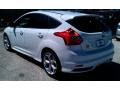 Oxford White - Focus ST Hatchback Photo No. 14