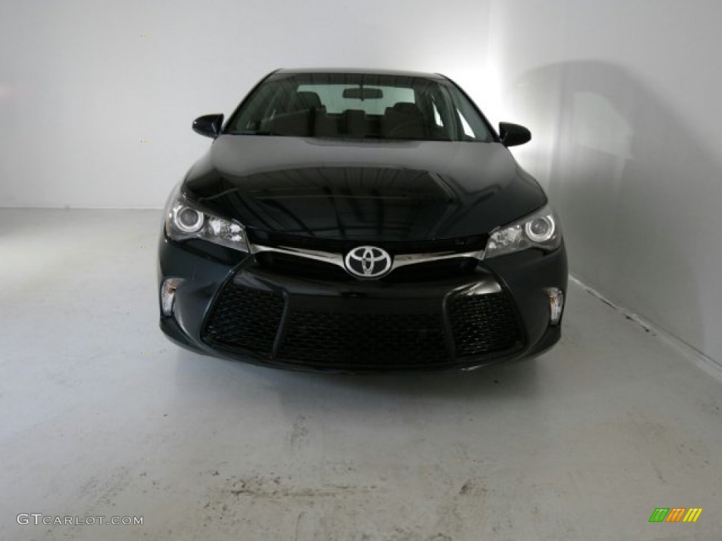 2015 Camry SE - Cosmic Gray Mica / Black photo #3