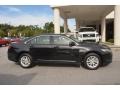 2014 Tuxedo Black Ford Taurus SE  photo #2