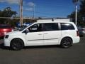 Bright White - Town & Country S Photo No. 3