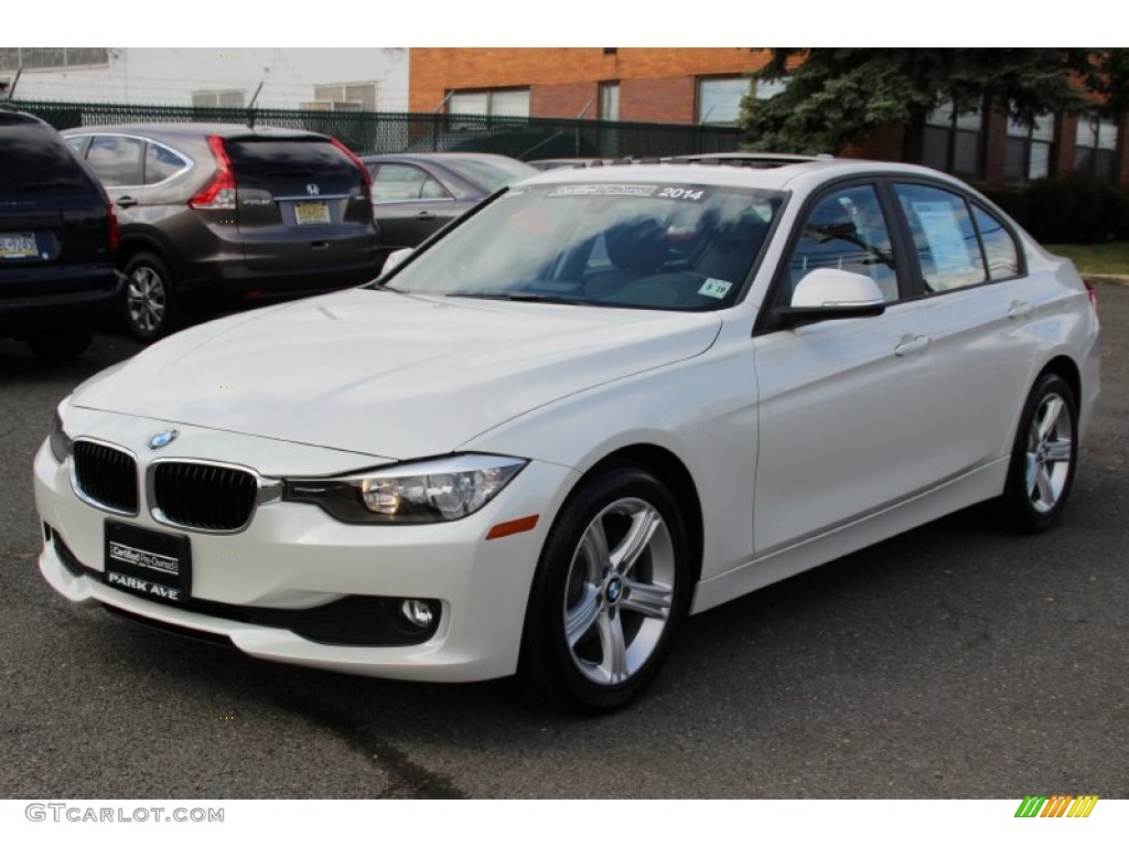 2014 3 Series 320i xDrive Sedan - Mineral White Metallic / Black photo #6