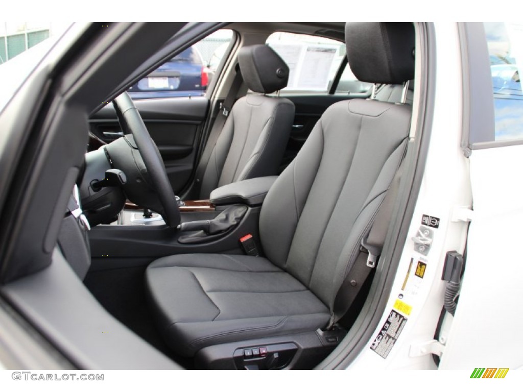 2014 3 Series 320i xDrive Sedan - Mineral White Metallic / Black photo #13