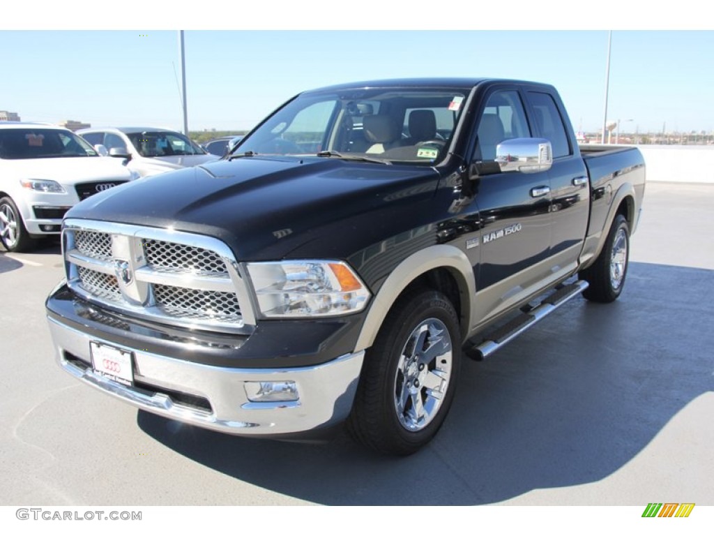 2011 Ram 1500 Laramie Quad Cab - Brilliant Black Crystal Pearl / Light Pebble Beige/Bark Brown photo #2