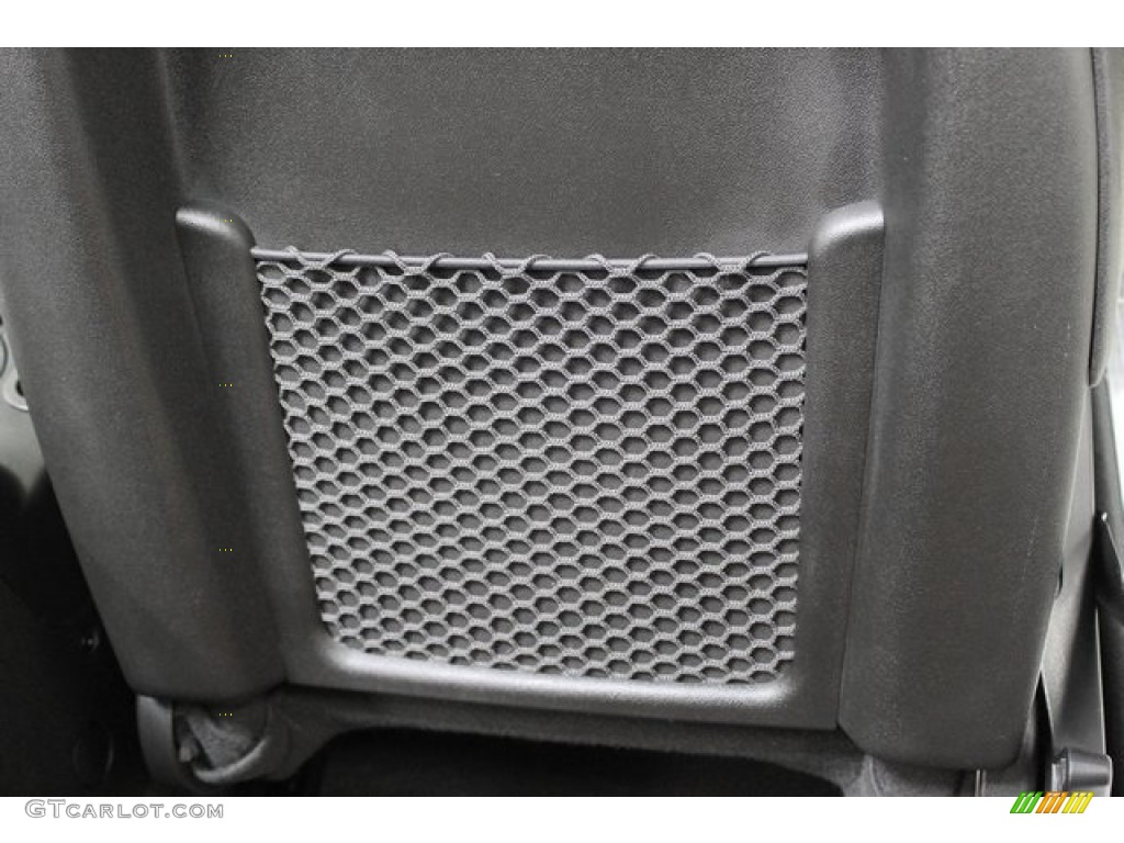 2009 G6 GT Convertible - Quicksilver Metallic / Ebony photo #22