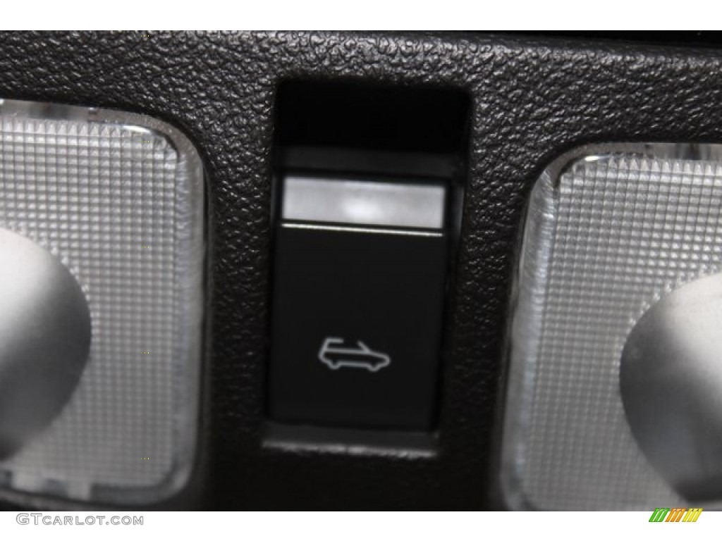 2009 G6 GT Convertible - Quicksilver Metallic / Ebony photo #36