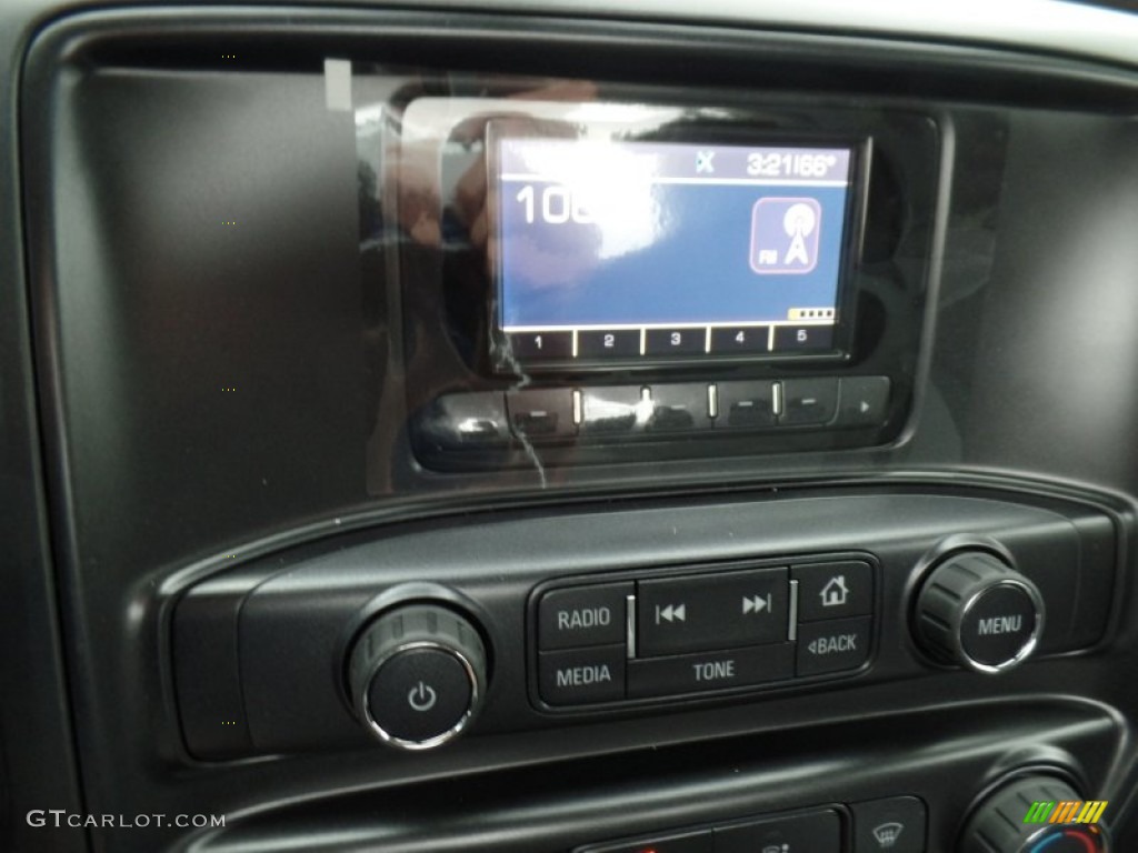 2015 Chevrolet Silverado 3500HD WT Regular Cab 4x4 Chassis Controls Photo #98208360