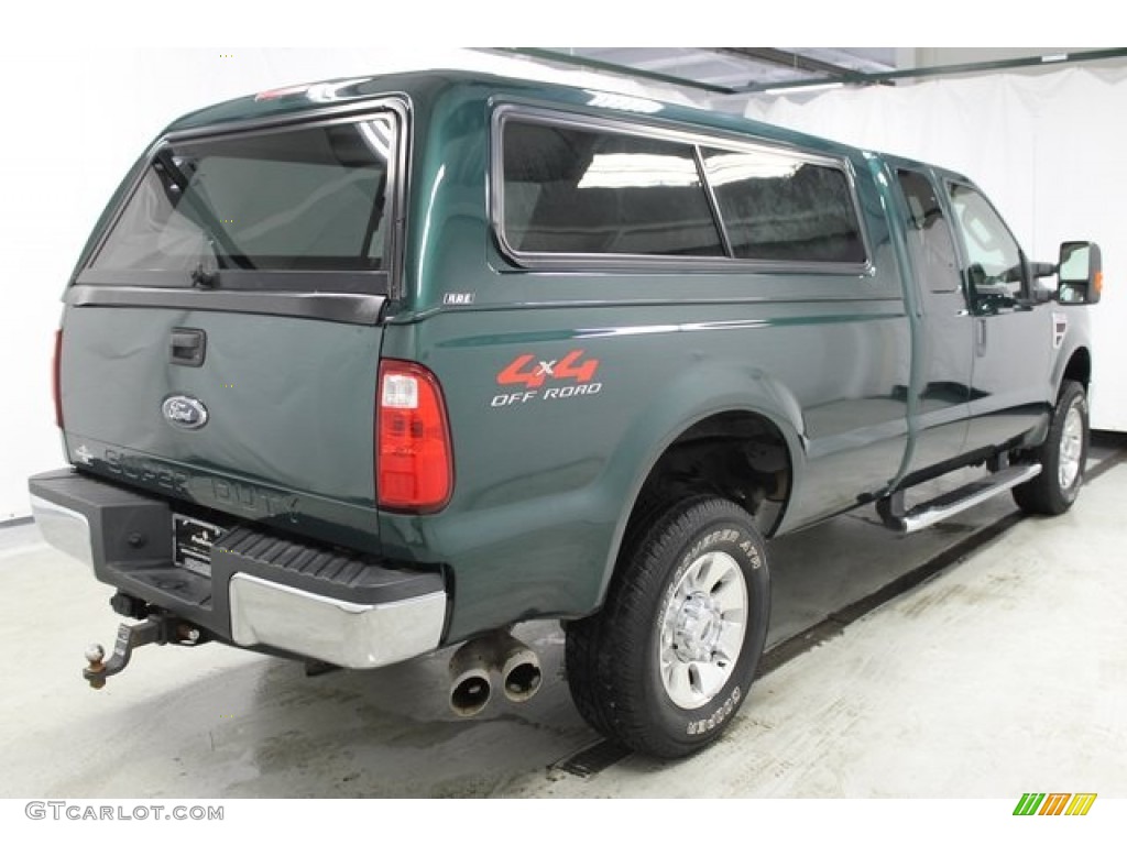 2008 F350 Super Duty Lariat SuperCab 4x4 - Forest Green Metallic / Medium Stone photo #5