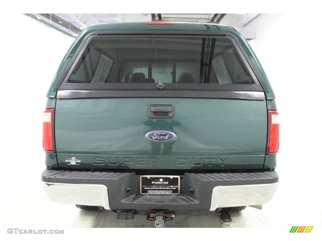 2008 F350 Super Duty Lariat SuperCab 4x4 - Forest Green Metallic / Medium Stone photo #6