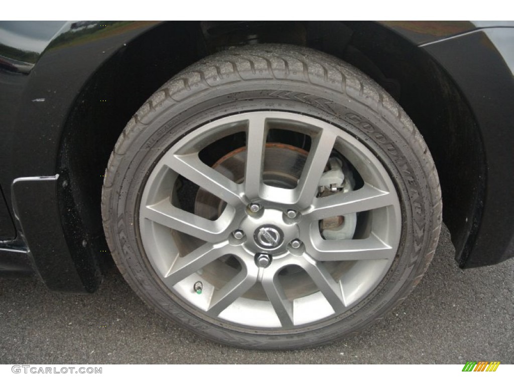 2012 Nissan Sentra SE-R Wheel Photos