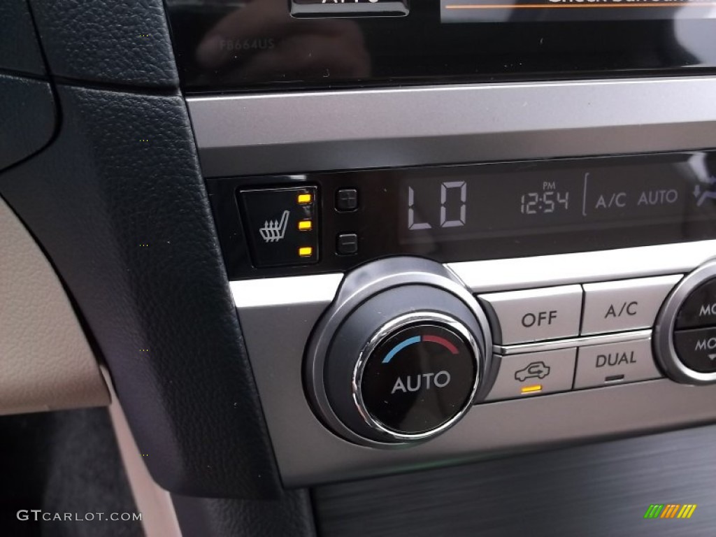 2015 Legacy 3.6R Limited - Crystal Black Silica / Warm Ivory photo #16