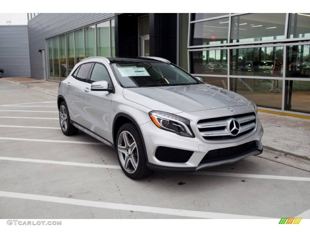 2015 GLA 250 4Matic - Polar Silver Metallic / Black photo #1