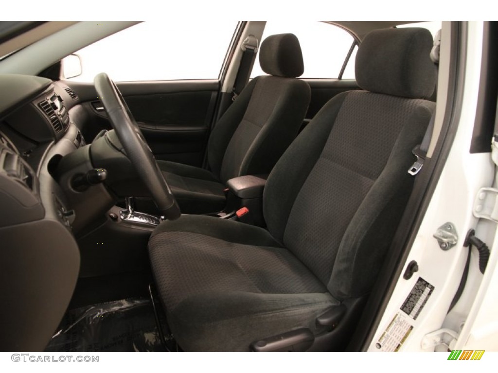 2006 Toyota Corolla LE Interior Photos