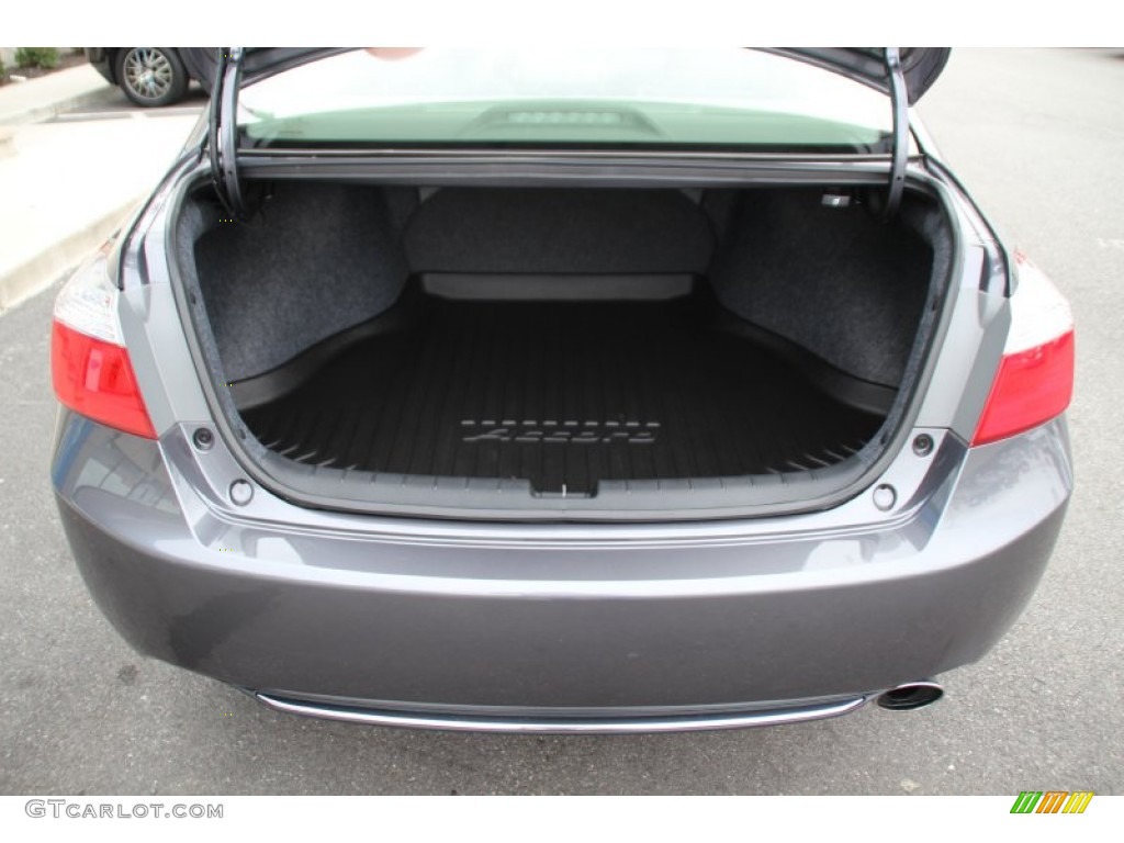 2014 Honda Accord LX Sedan Trunk Photo #98228696