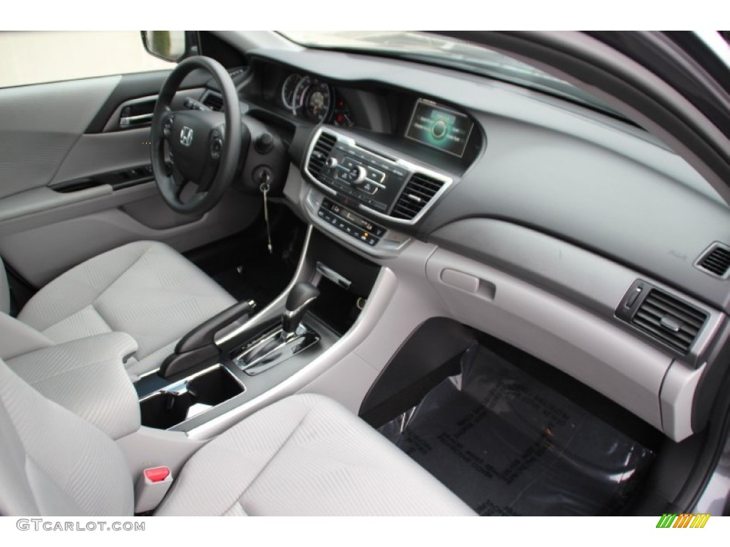 2014 Honda Accord LX Sedan Dashboard Photos