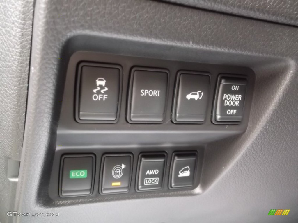 2015 Nissan Rogue SL AWD Controls Photo #98231571