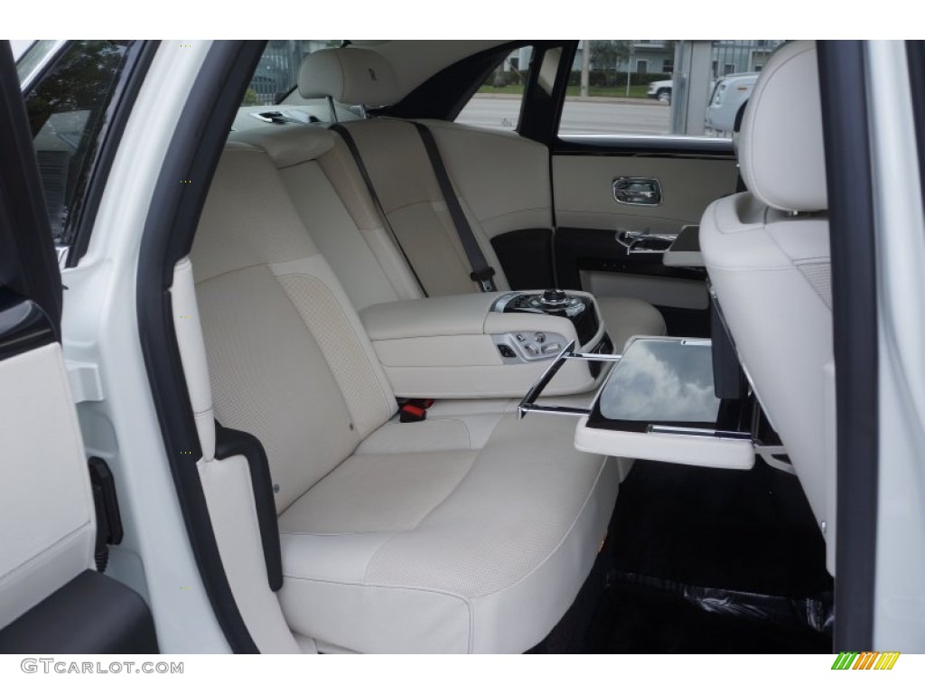 Creme Light Interior 2012 Rolls-Royce Ghost Standard Ghost Model Photo #98232593